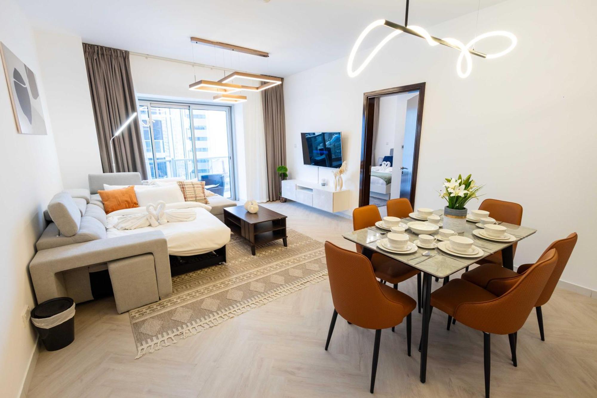 Marina Tower & Residences *