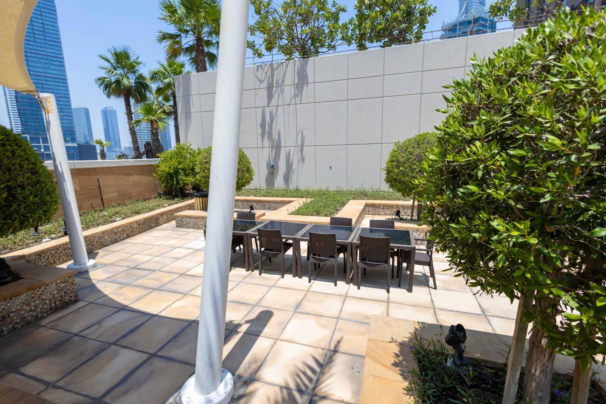 Marina Tower & Residences Dubai