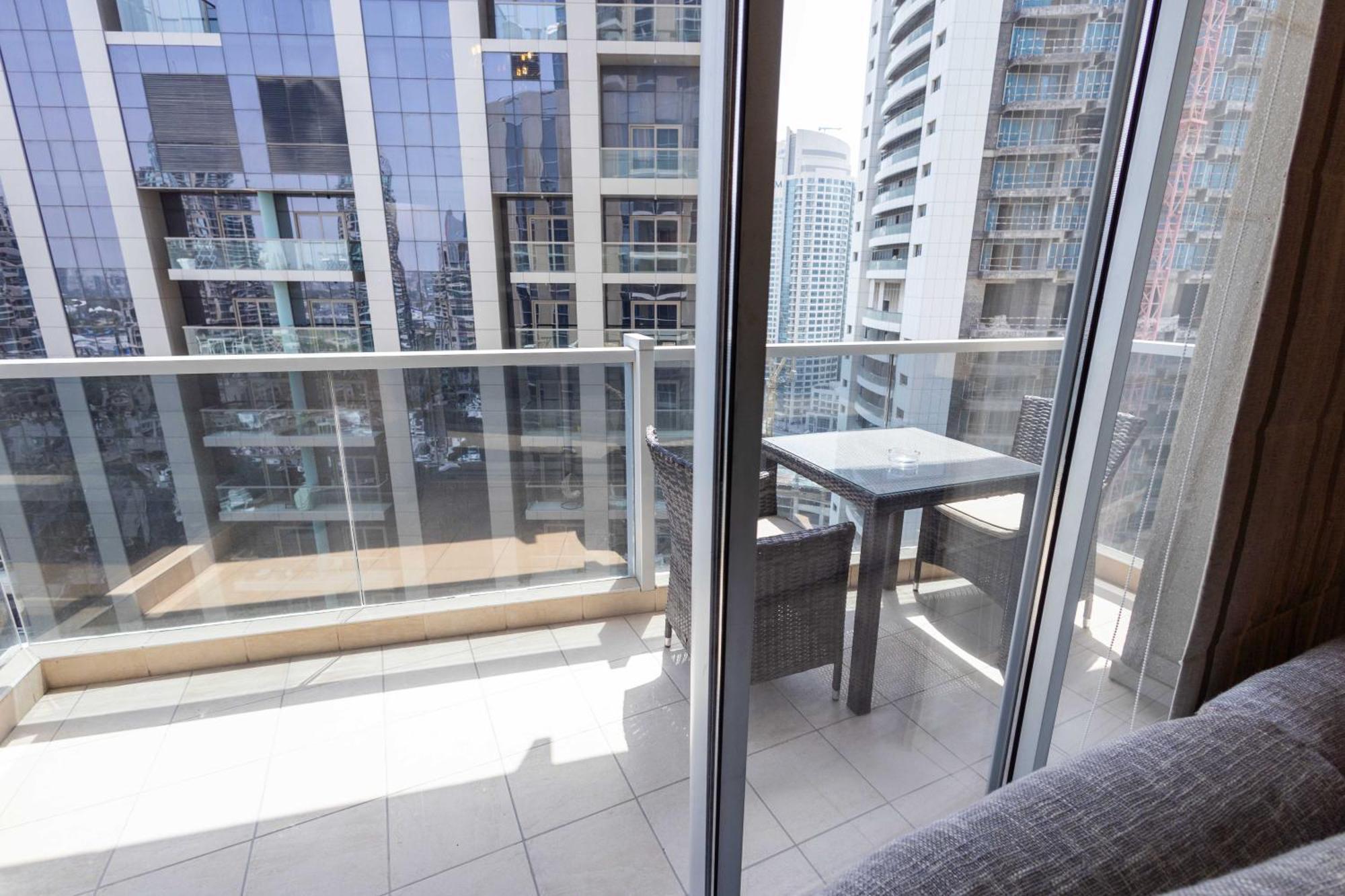 Apartment Marina Tower & Residences